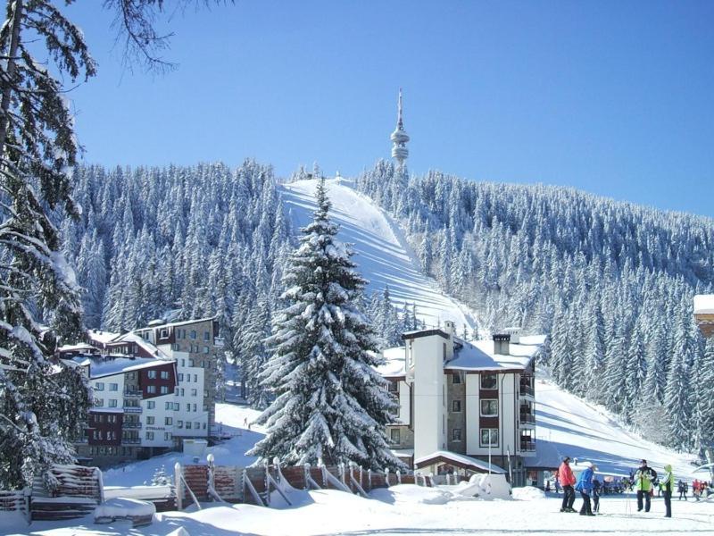 Aparthotel - Monastery 3, 1 Bedroom Apartment Pamporovo Bagian luar foto