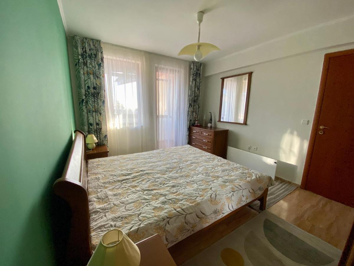 Aparthotel - Monastery 3, 1 Bedroom Apartment Pamporovo Bagian luar foto